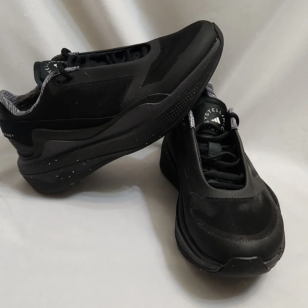 Adidas X Stella McCartney Earthlight Core Black Athletic Shoes (W Size 7.5)